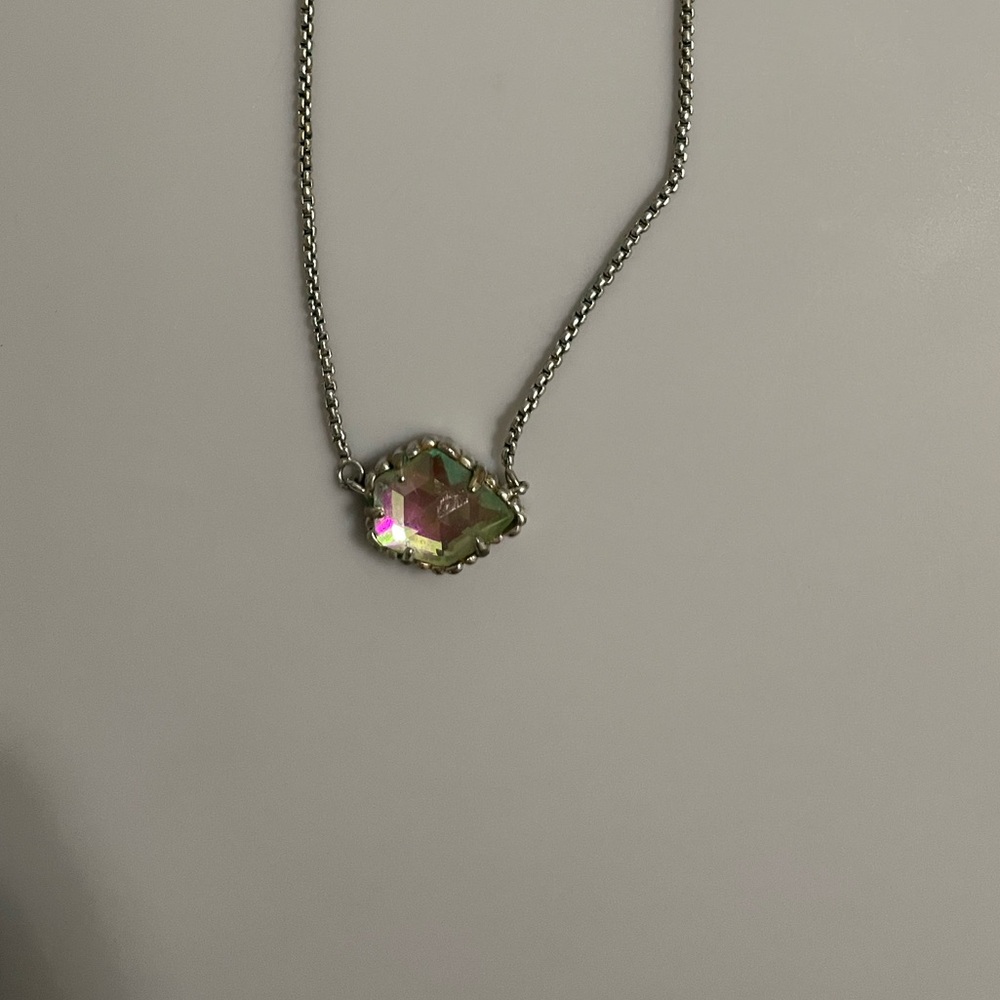 Kendra Scott Necklace